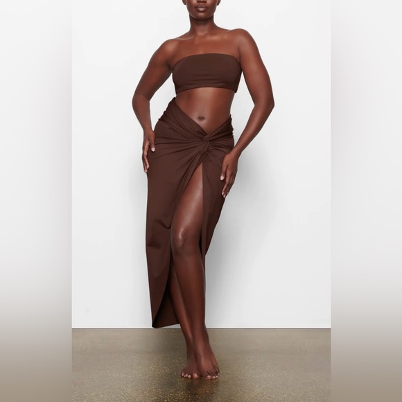 NWT Skims Swim Cover Up Sarong Skirt Cocoa Size S - Picture 1 of 11